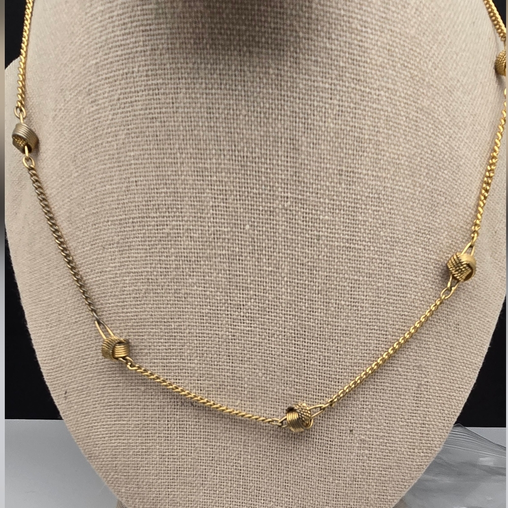Avon Gold Knotted Necklace